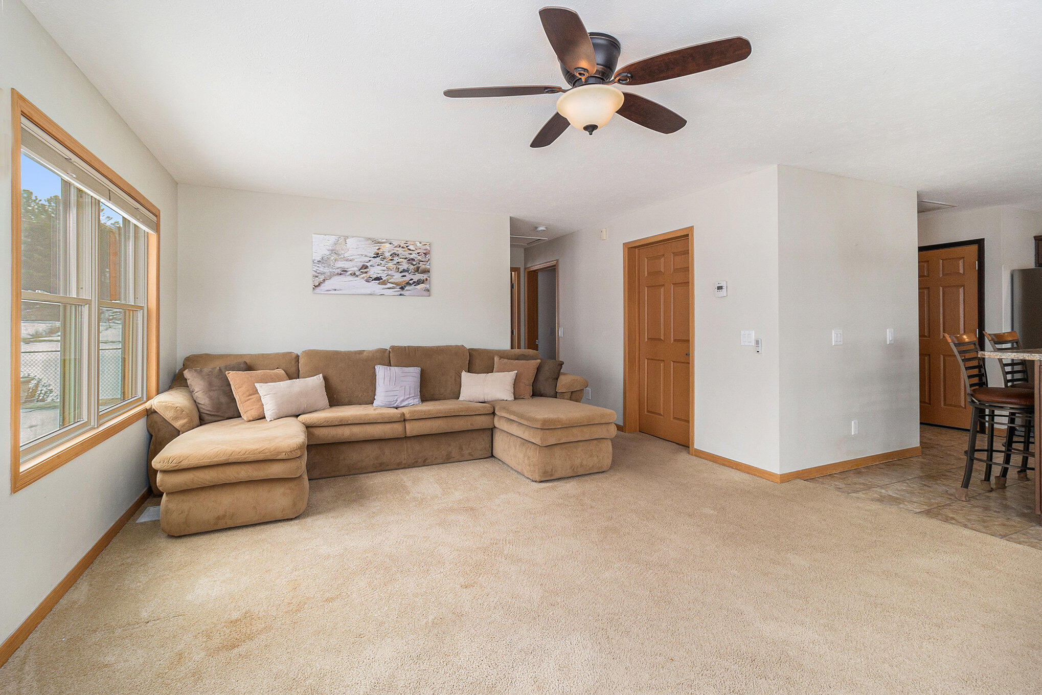 70 West Birch Road Manistee, MI 49660 - Photo 11 of 30 Living Room