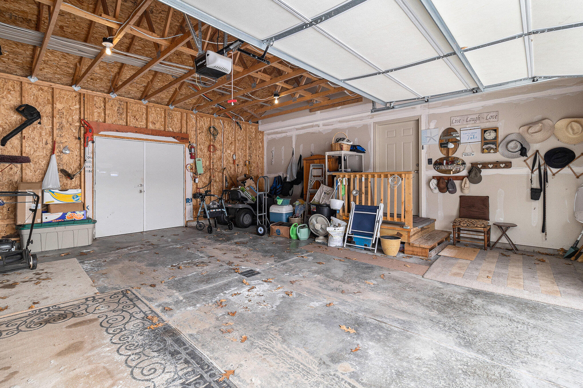70 West Birch Road Manistee, MI 49660 - Photo 19 of 30 Garage
