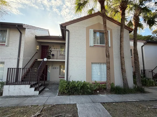$2,400 | 9123 Southwest 138th Place, Unit 9123, Miami, FL 33186