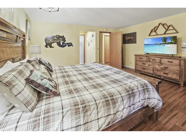 $919,000 | 17704 Rogue Lane, Sunriver, OR 97707