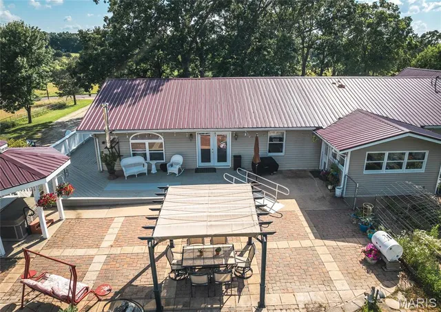 $785,000 | 15460 North Highway 68, St. James, MO 65559