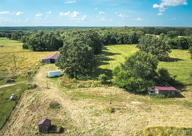 $785,000 | 15460 North Highway 68, St. James, MO 65559