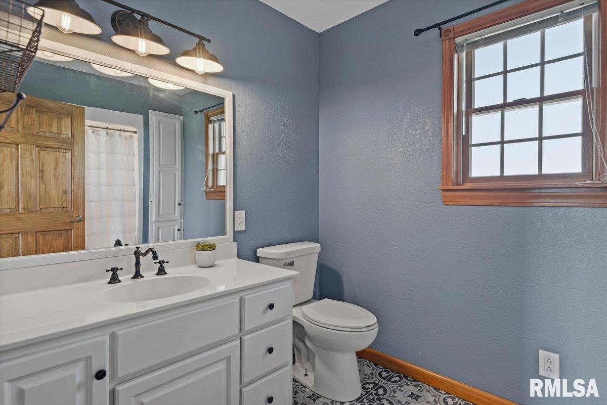 20205 North 20th Avenue Nokomis, IL 62075 - Photo 22 of 88
