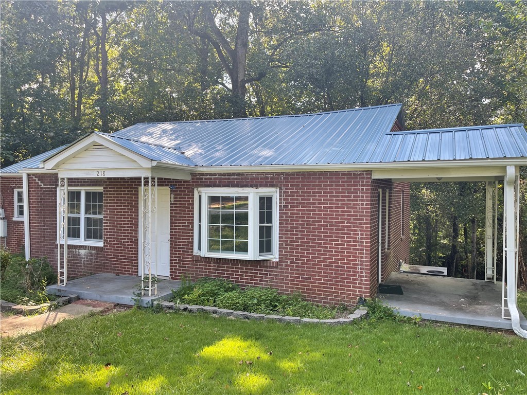 218 Friendship Road Seneca, SC 29678 - Photo 27 of 34 Gallery Image 27