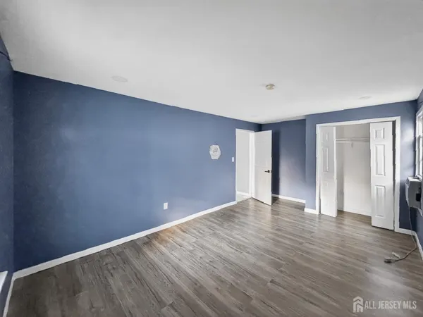 $2,400 | 194 High Street, Unit 1, Perth Amboy, NJ 08861