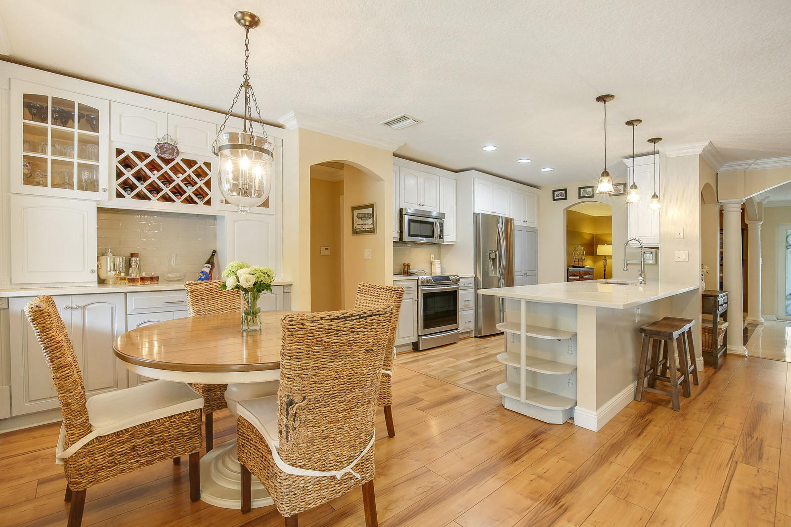 1198 Southwest 20th Street Boca Raton, FL 33486 - Photo 15 of 53 Breakfast/Kitchen