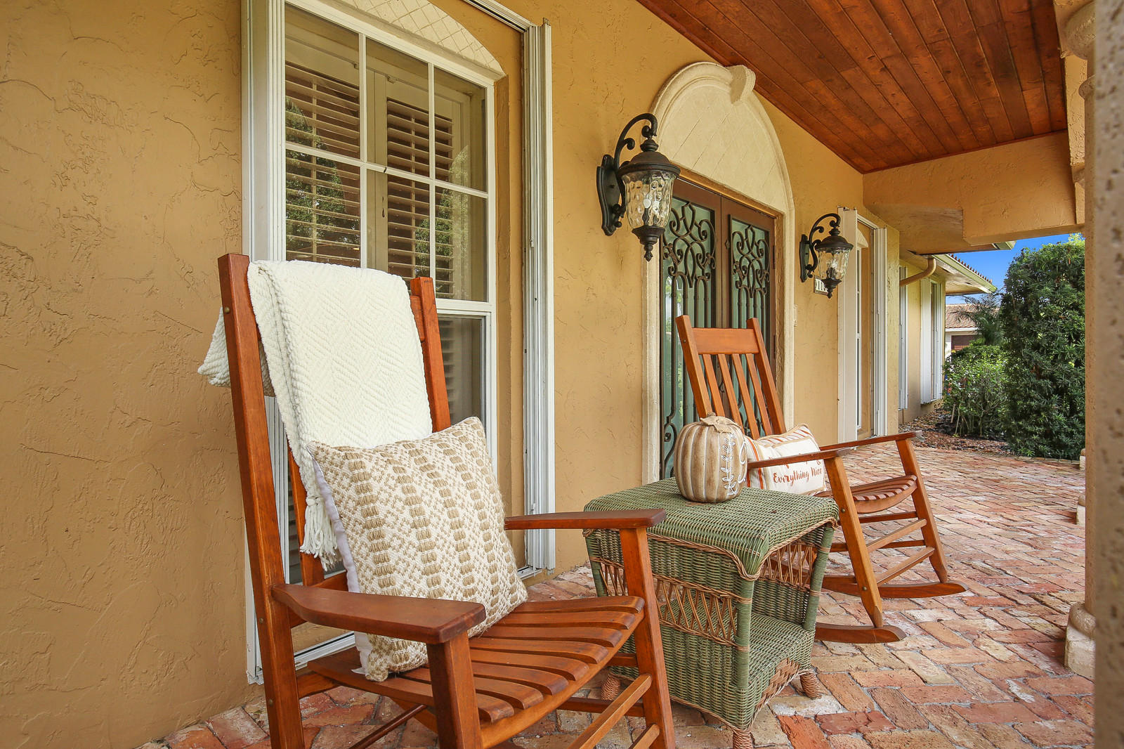 1198 Southwest 20th Street Boca Raton, FL 33486 - Photo 6 of 53 Front Porch