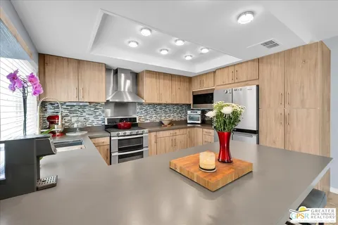 $485,000 | 2277 South Gene Autry Trail, Unit E, Palm Springs, CA 92264
