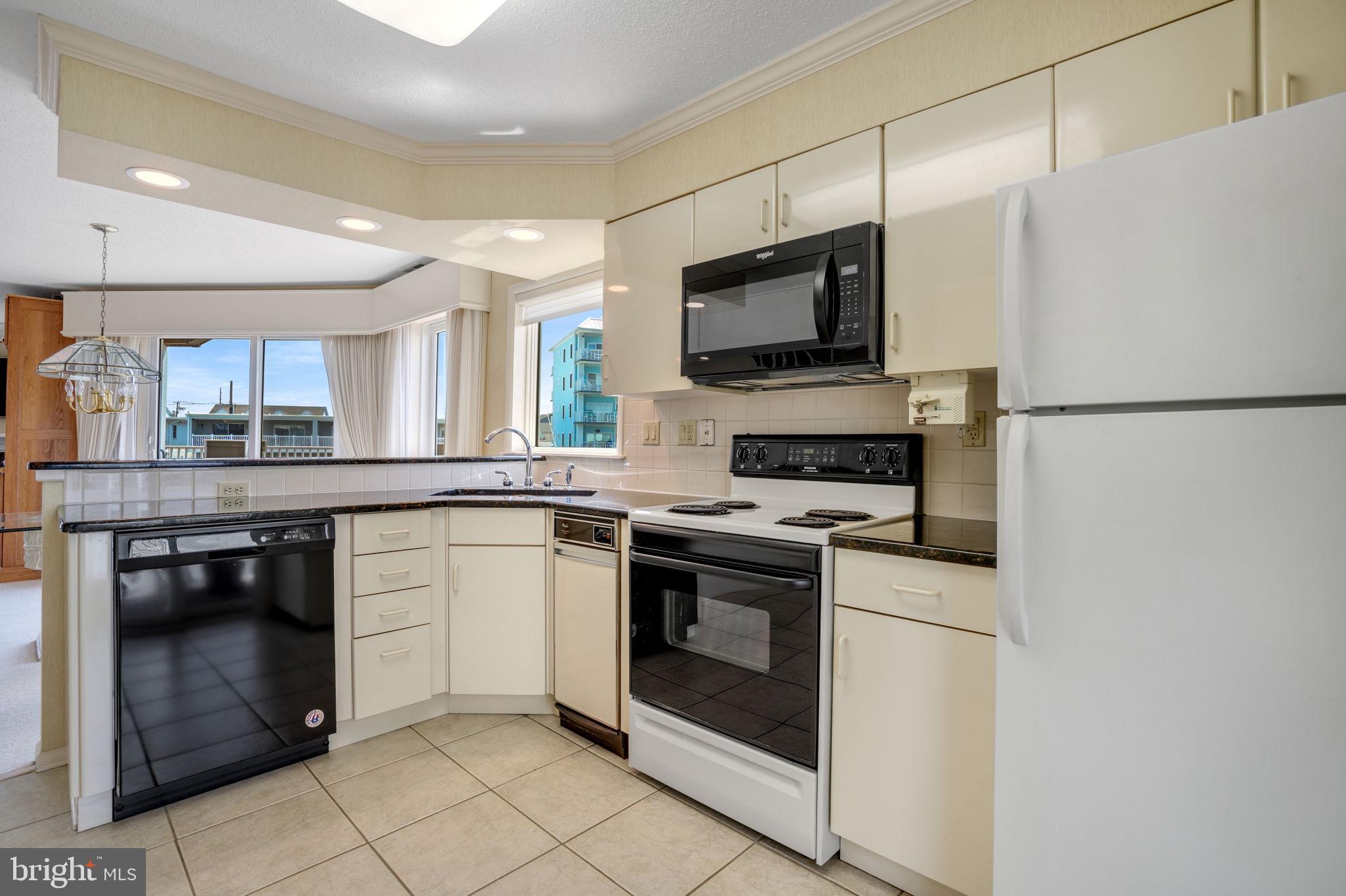 415 14th Street, Unit 55A Ocean City, MD 21842 - Photo 16 of 111