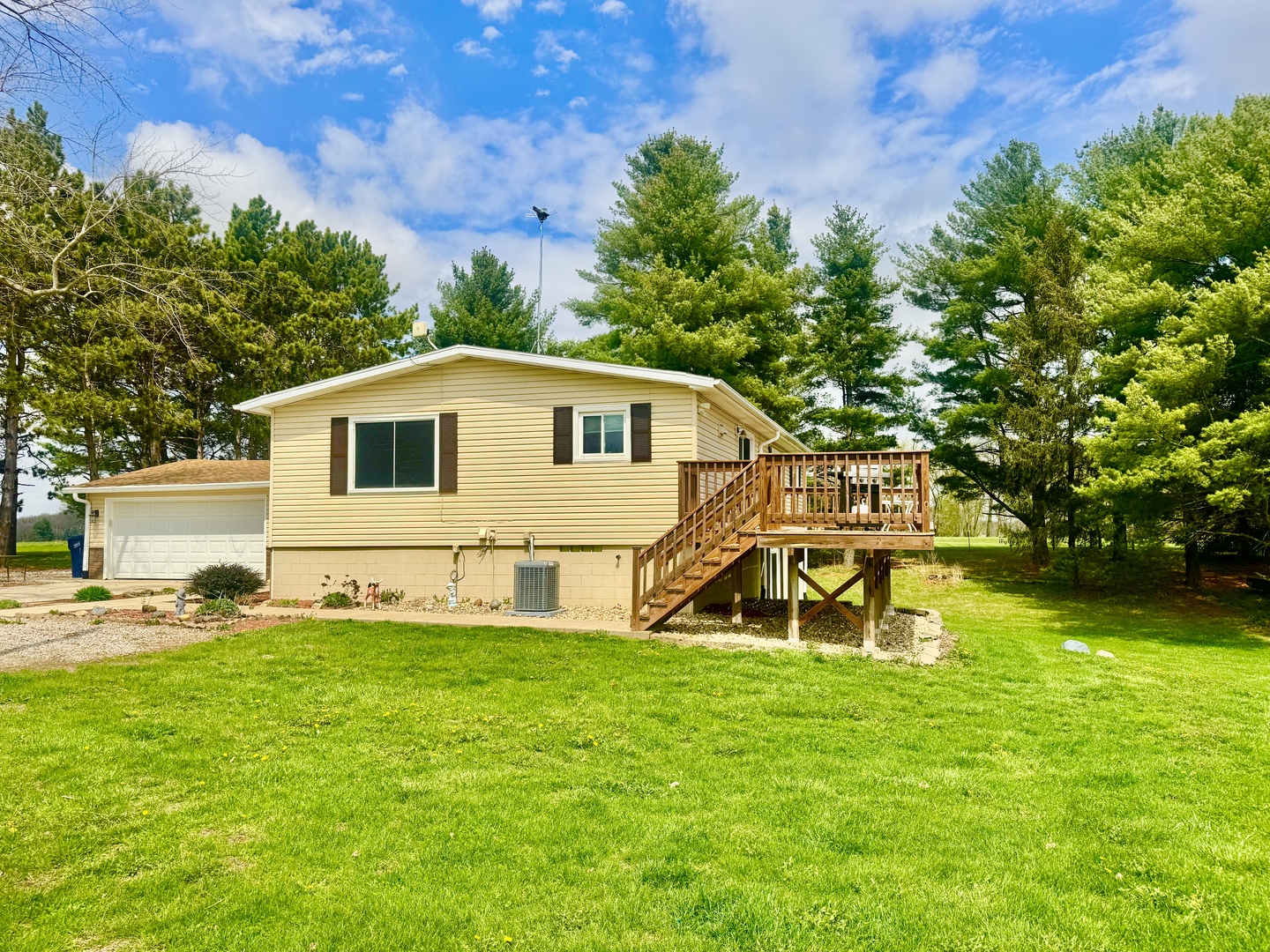 1487 McCloud Road Aledo, IL 61231 - Photo 14 of 57