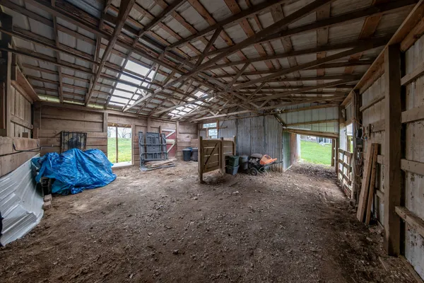 $375,000 | 1487 McCloud Road, Aledo, IL 61231