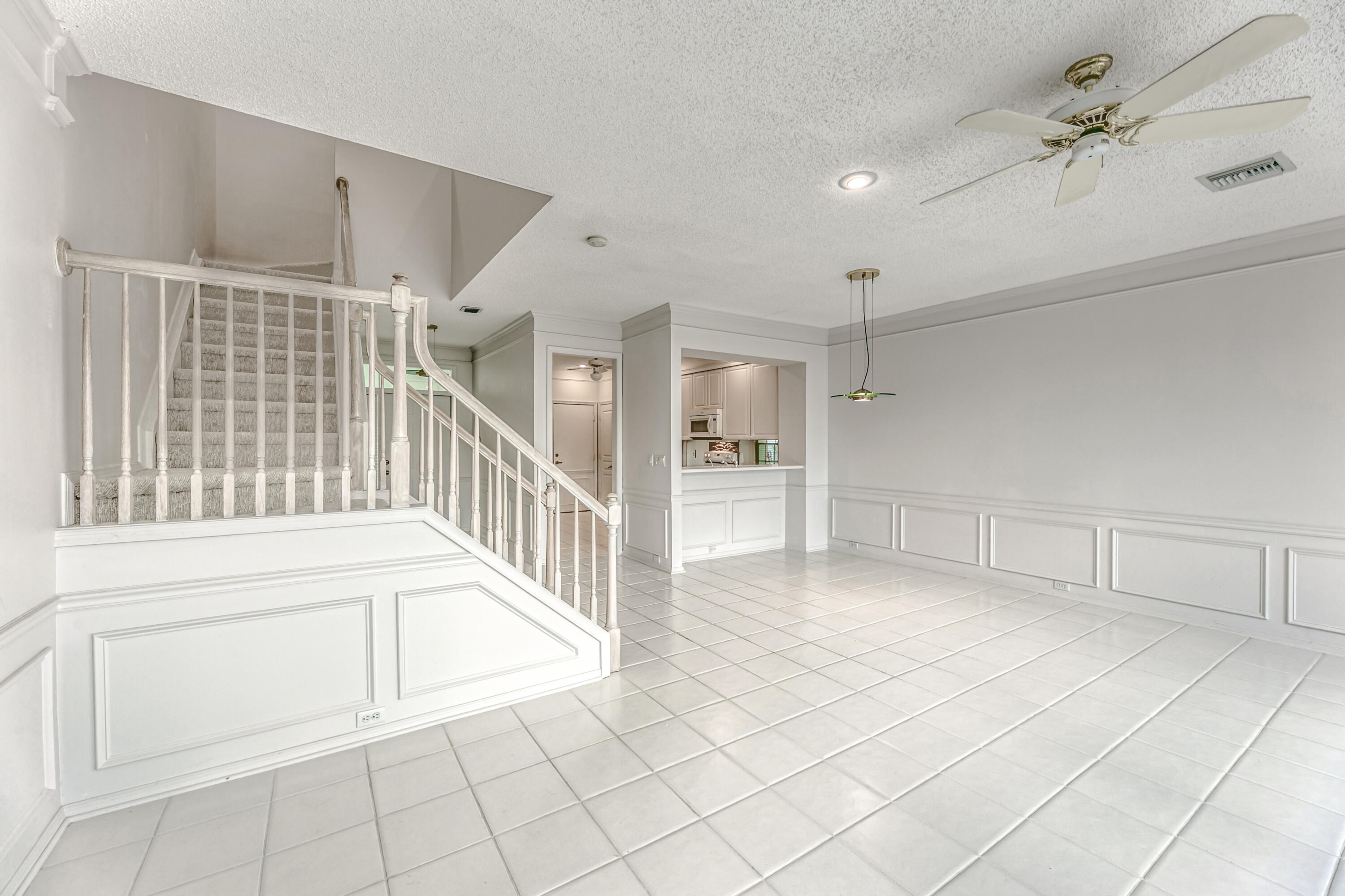 5409 Grand Park Place Boca Raton, FL 33431 - Photo 14 of 53 Spacious Area