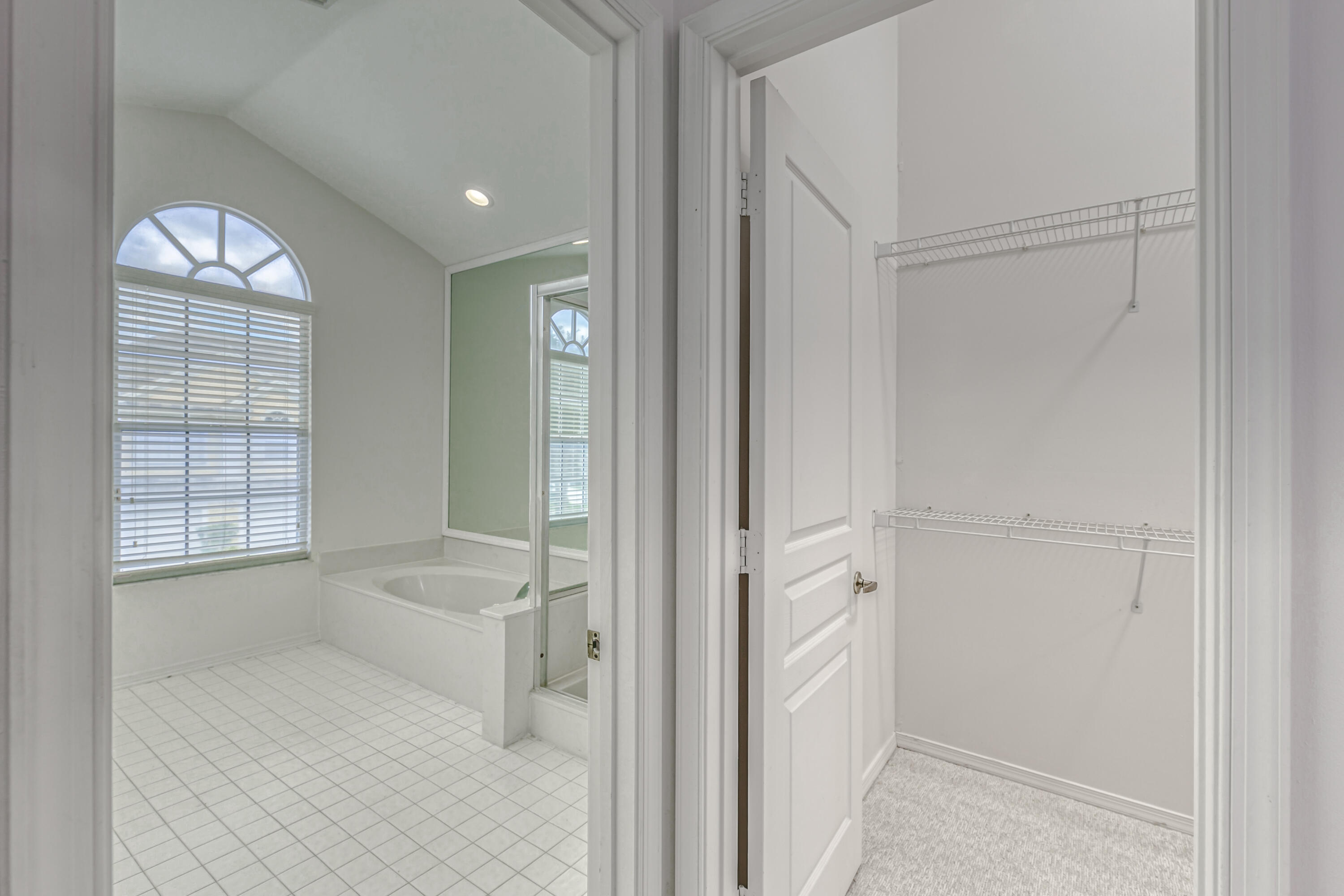 5409 Grand Park Place Boca Raton, FL 33431 - Photo 33 of 53 Bathroom/Closet