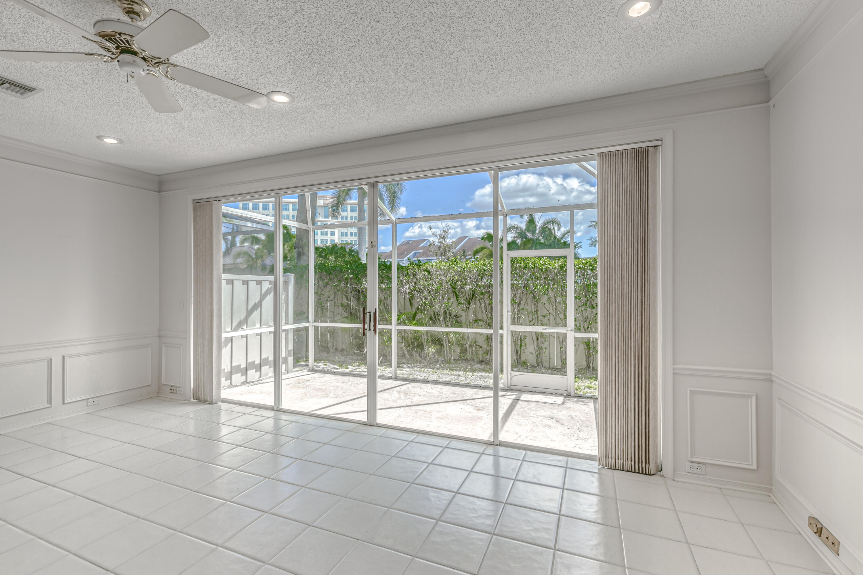 5409 Grand Park Place Boca Raton, FL 33431 - Photo 9 of 53 Porch to Relax