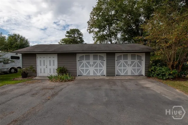 $765,000 | 220 Highway 80, Ellabell, GA 31308