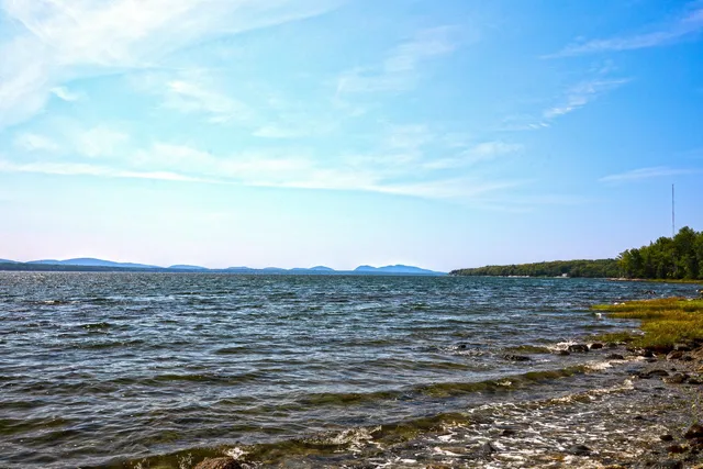 $79,000 | Lot 10-4r2 Lot 10-4r2 Pine, Surry, ME 04684