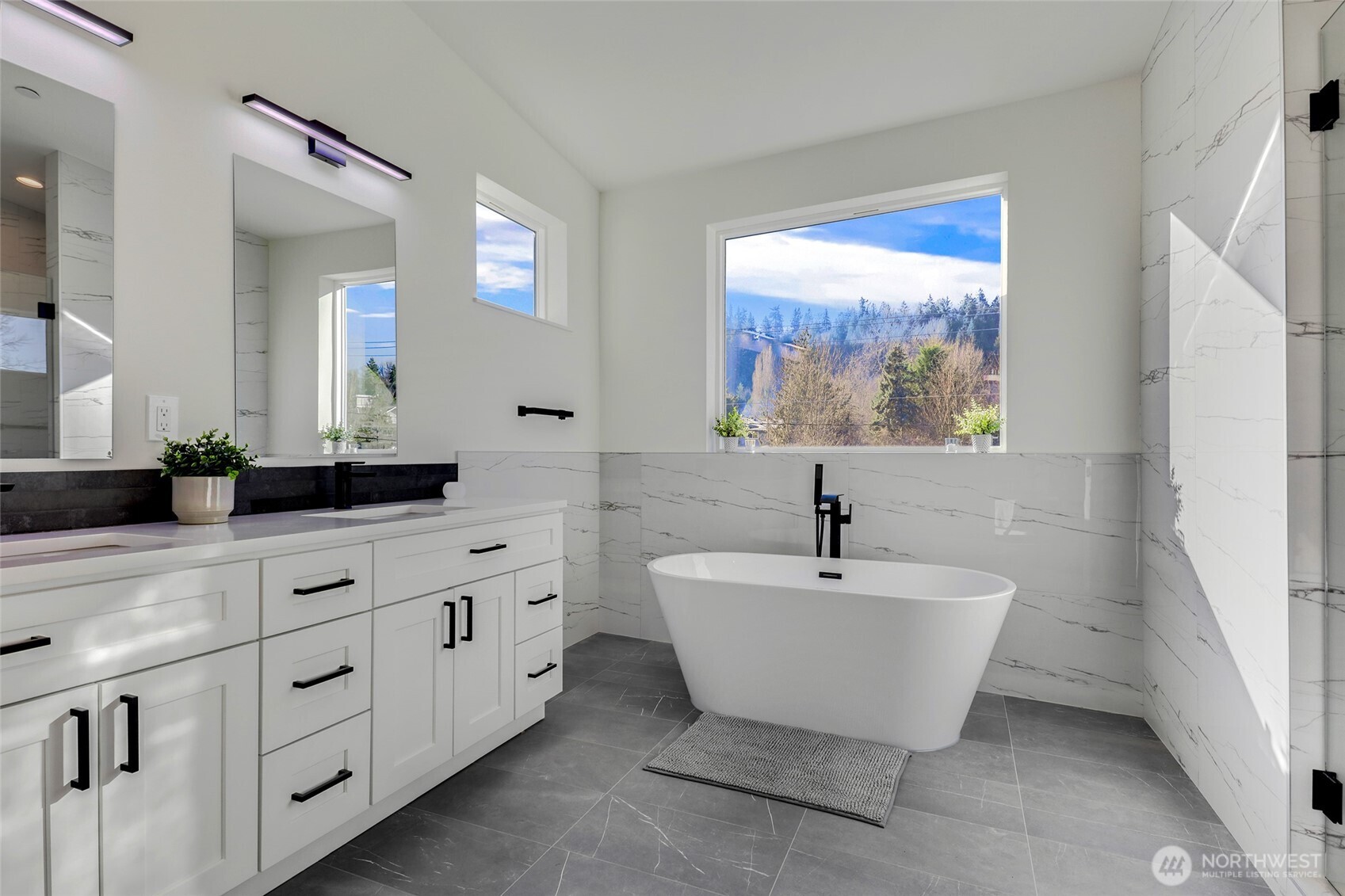 10618 East Riverside Drive Bothell, WA 98011 - Photo 10 of 20