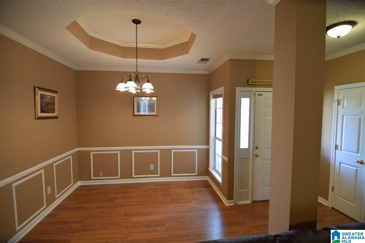 208 Greenfield Lane Alabaster, AL 35007 - Photo 7 of 41