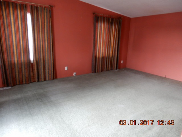 9825 East Dunn Road Chattaroy, WA 99003 - Photo 10 of 12 Gallery Image 10