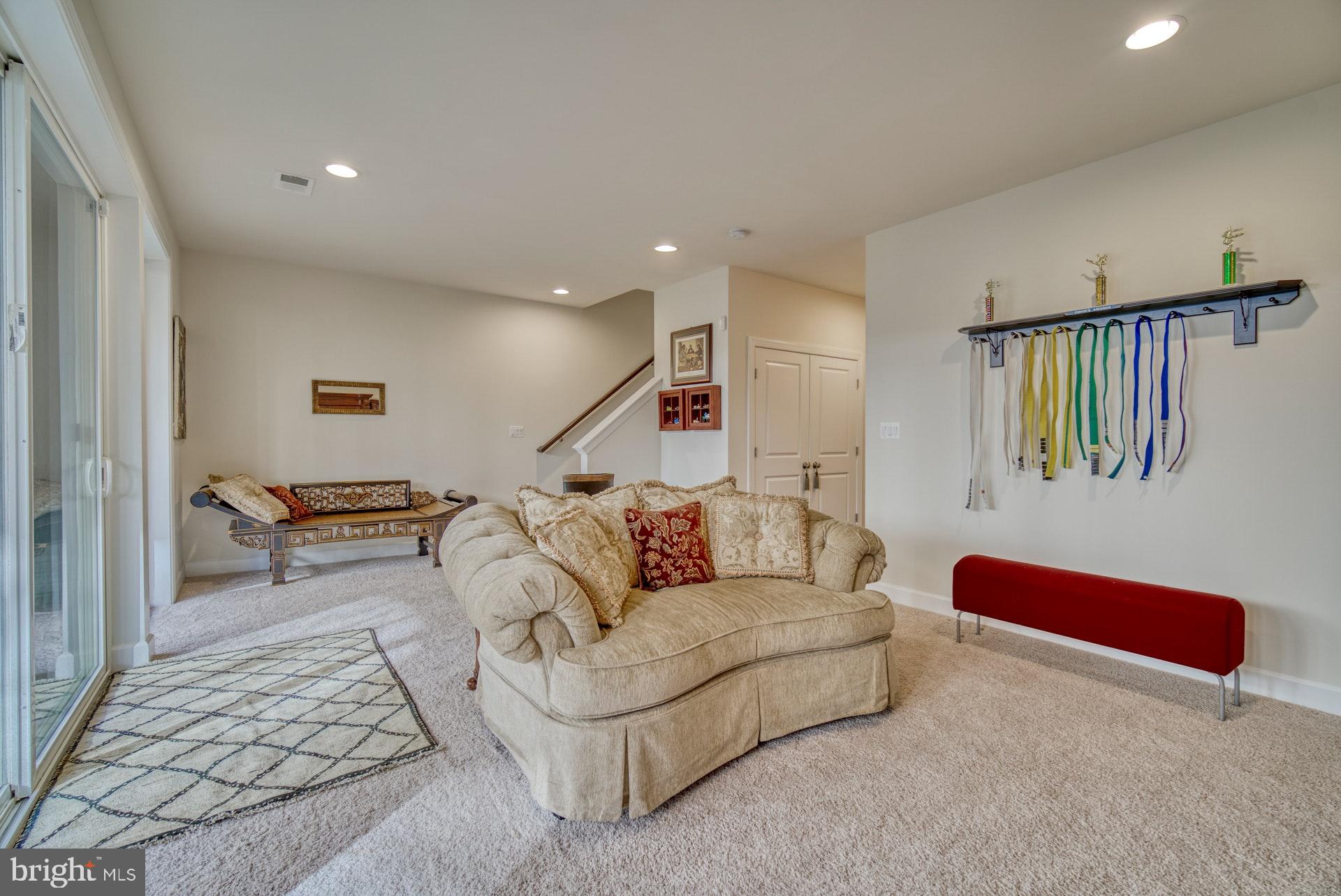 42288 Porter Ridge Terrace Brambleton, VA 20148 - Photo 23 of 30 great area for entertaining