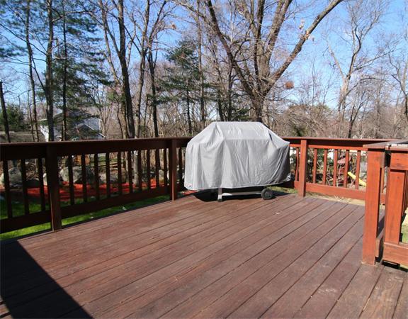 4 Randall Road Reading, MA 01867 - Photo 16 of 22 Gallery Image 16