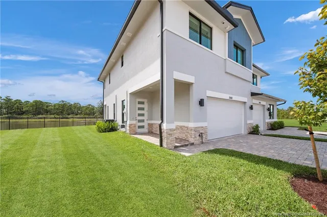 $485,000 | 3657 Southwest Magnolia Ridge Lane, Palm City, FL 34990