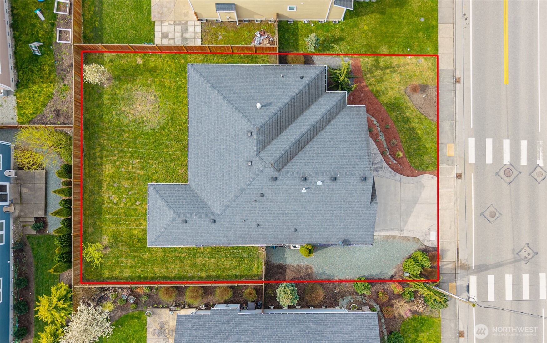 1768 East Rio Vista Avenue Burlington, WA 98233 - Photo 36 of 37 an aerial view of houses with outdoor space