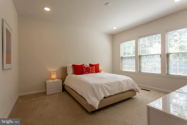 $3,000 | 121 Locks Farm Lane, Downingtown, PA 19335