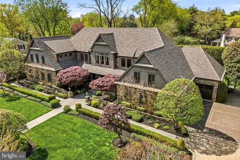 $2,300,000 | 728 Mill Street, Moorestown, NJ 08057