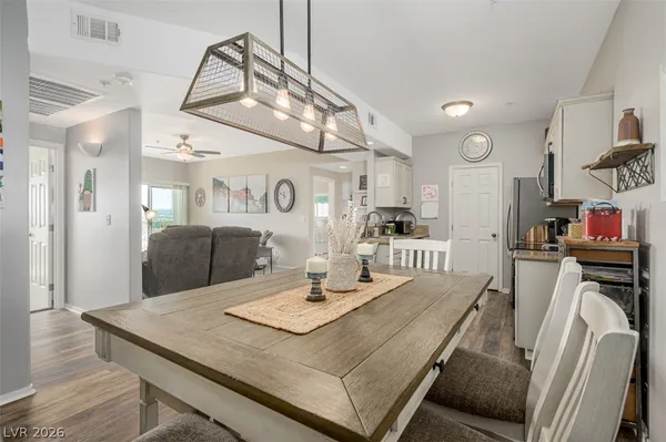 $189,000 | 3550 Bay Sands Drive, Unit 3079, Laughlin, NV 89029