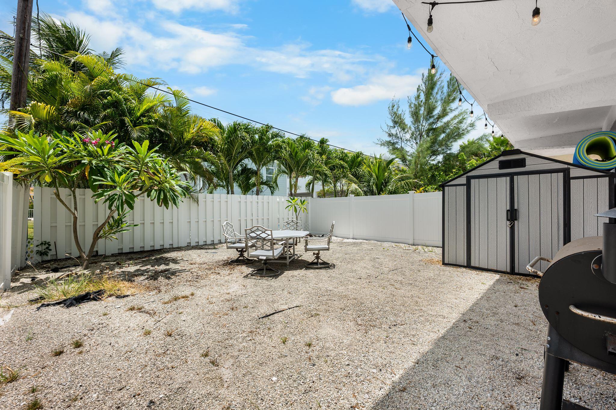 310 3rd Street Key Colony Beach, FL 33051 - Photo 27 of 35 Backyard