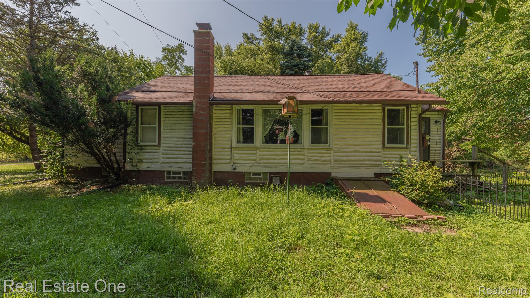 2531 7 Mile Road South Lyon, MI 48178 - Photo 6 of 66 Gallery Image 6