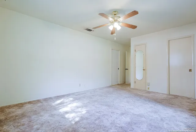 $365,000 | 117 Twinleaf Lane, Castle Hills, TX 78213