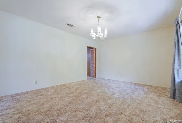 $365,000 | 117 Twinleaf Lane, Castle Hills, TX 78213