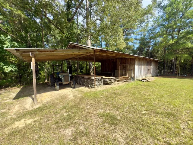 $150,000 | 10681 Highway 127, Jena, LA 71342