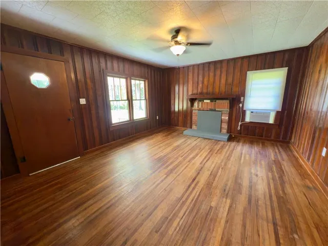 $150,000 | 10681 Highway 127, Jena, LA 71342