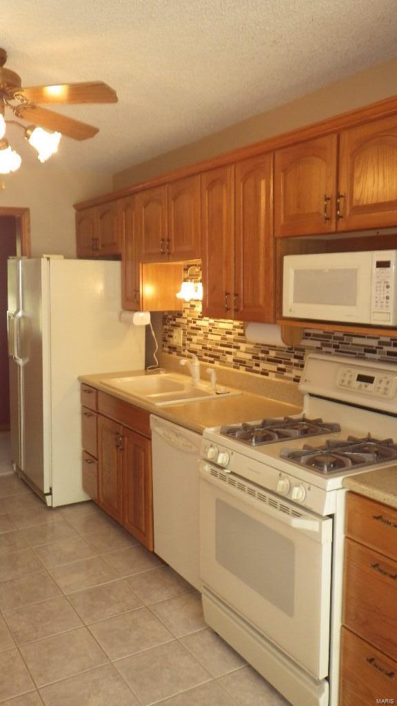 435 Sylvan Springs Road St. Louis, MO 63125 - Photo 21 of 23