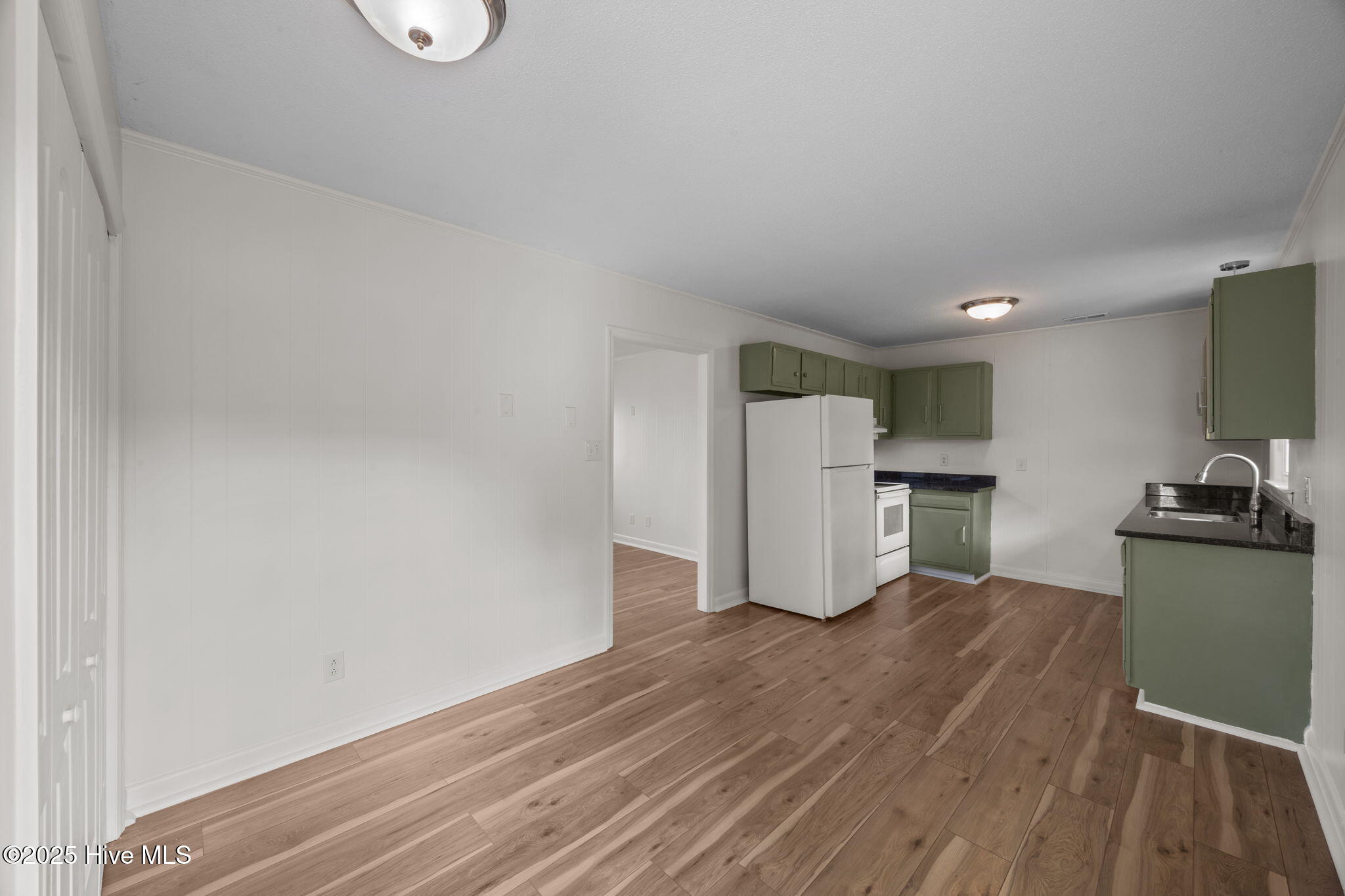 74 Cedar Road New Bern, NC 28560 - Photo 8 of 26 20-web-or-mls-0C0A8956