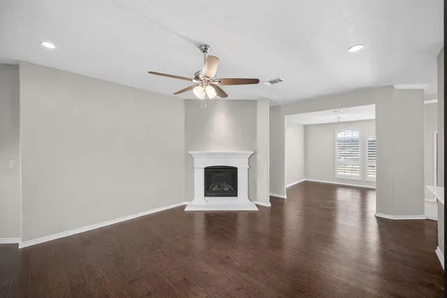 $2,800 | 4701 Bungalow Drive, Garland, TX 75043