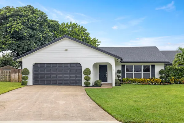 $725,000 | 1145 Hickory Trail, Wellington, FL 33414