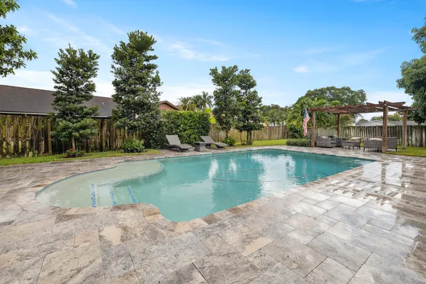 $725,000 | 1145 Hickory Trail, Wellington, FL 33414