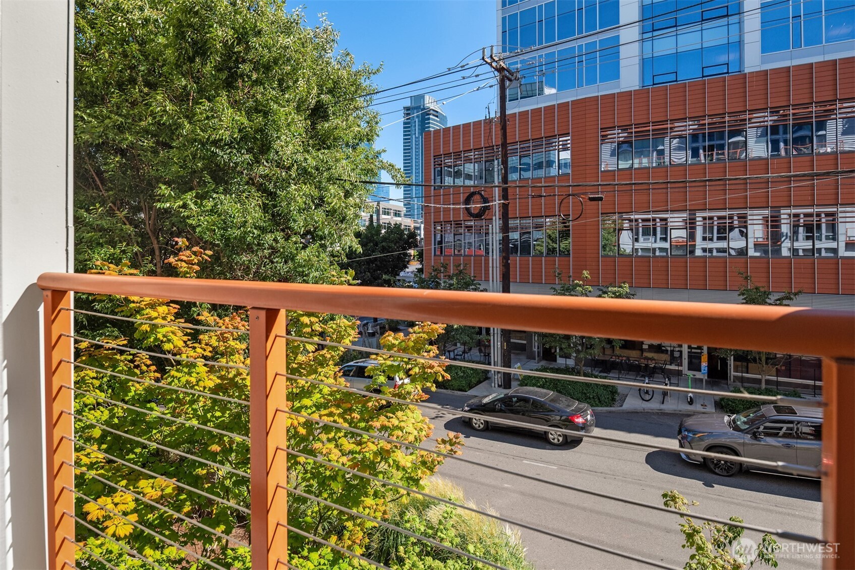 401 9th Avenue North, Unit 210 Seattle, WA 98109 - Photo 18 of 30