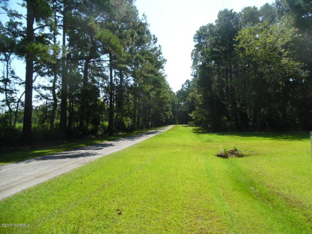 110 Graff Road Richlands, NC 28574 - Photo 5 of 10 SAM_1879