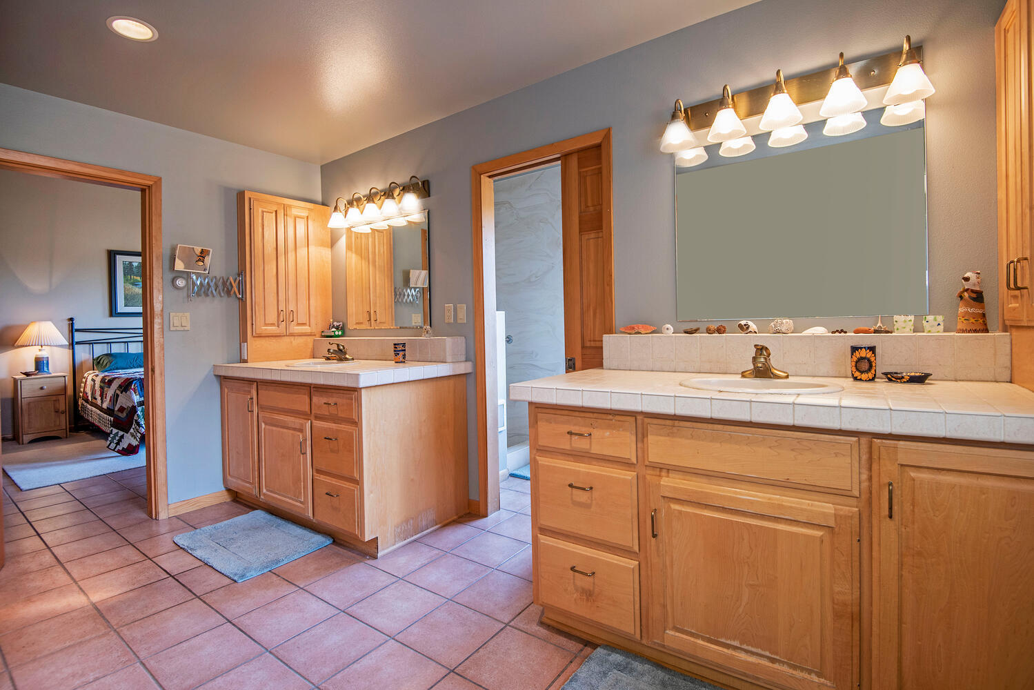 70065 Meadow View Road Sisters, OR 97759 - Photo 13 of 28 13