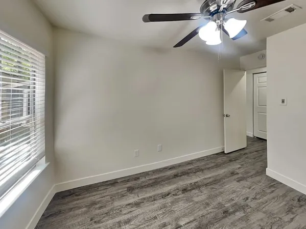 $1,845 | 6 Canyon Oak Place, The Woodlands, TX 77380