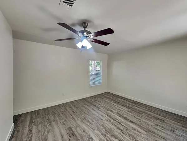 $1,845 | 6 Canyon Oak Place, The Woodlands, TX 77380