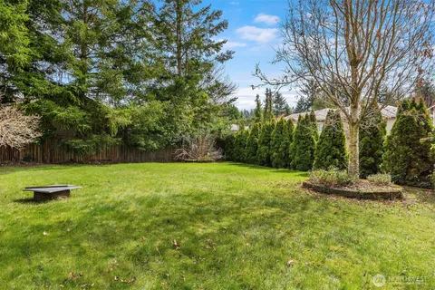 $1,695,000 | 18654 Northeast 55th Street, Redmond, WA 98052