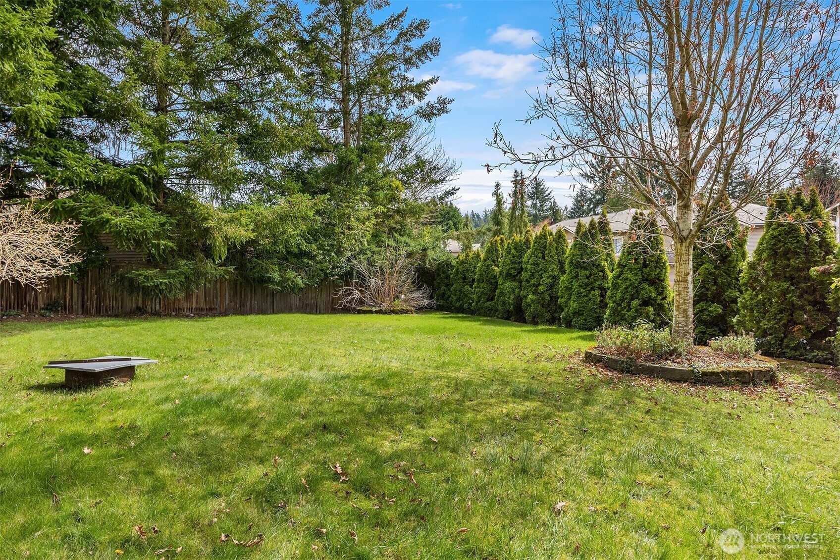 18654 Northeast 55th Street Redmond, WA 98052 - Photo 22 of 23