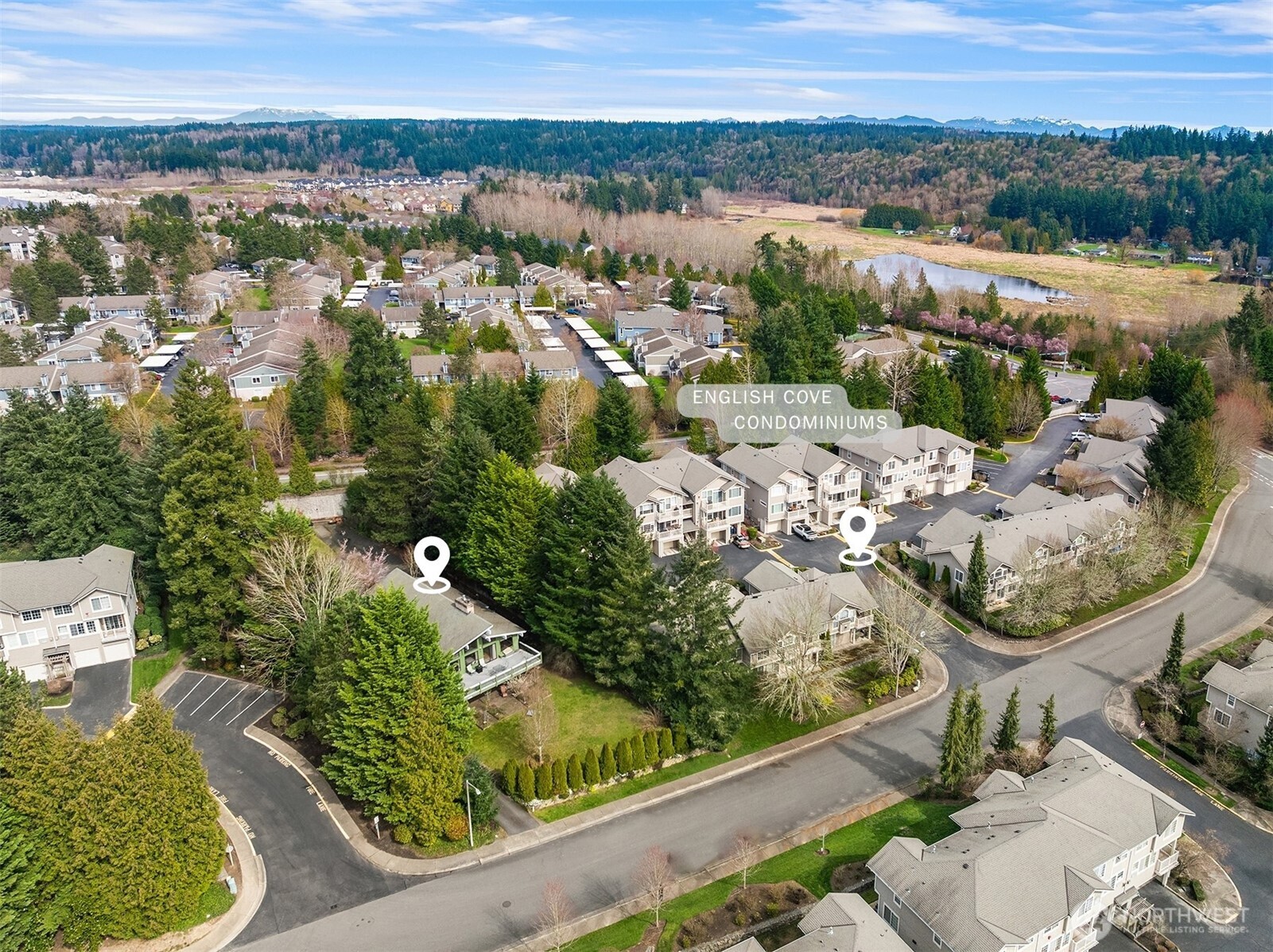 18654 Northeast 55th Street Redmond, WA 98052 - Photo 6 of 23