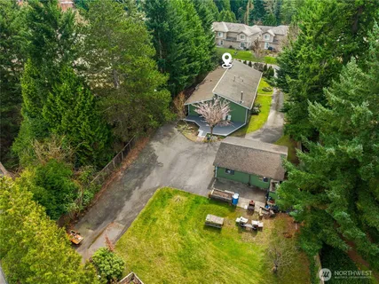 $1,695,000 | 18654 Northeast 55th Street, Redmond, WA 98052